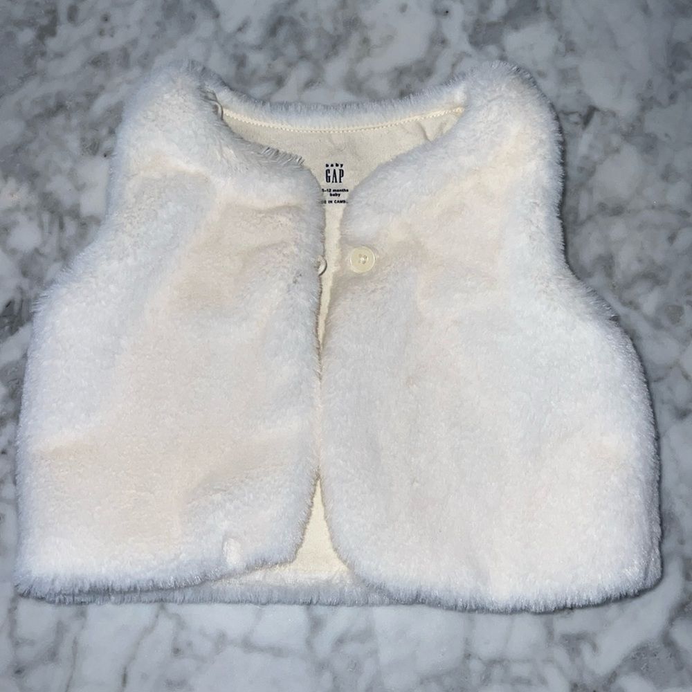 BABY GAP VEST 6/12M